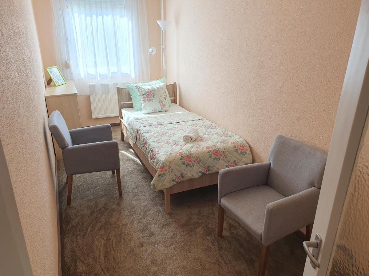 Flower Apartment Hévíz Exteriér fotografie